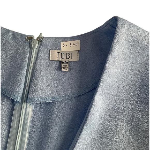 Tobi Women Size Medium V-Neck Blue Dress Shift NWT 6-390 - Picture 4 of 7